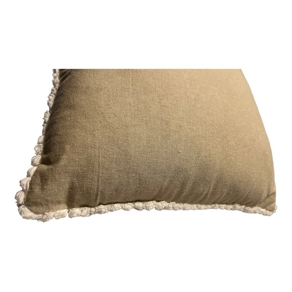 EMBROIDERED sequin flower cotton accent pillow short fringe 16 x 16 square. - Picture 3 of 10